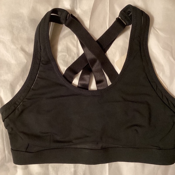 NWT Fabletics Belle high impact sports bra - Picture 1 of 3